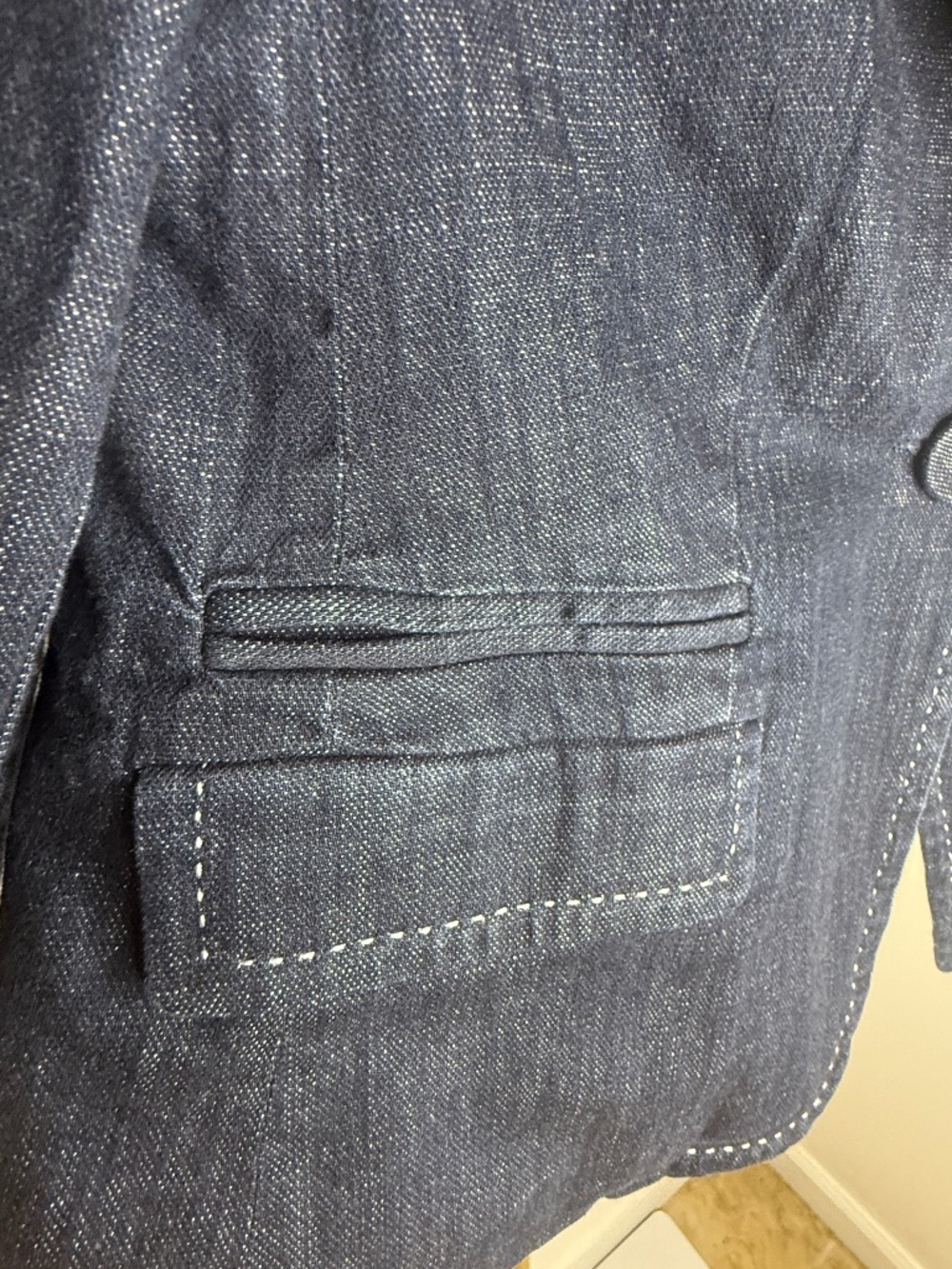 Talbots Dark‎ Wash Denim Blazer | Tailored Chic | Quiet Luxury Petite 2P - Picture 7 of 9